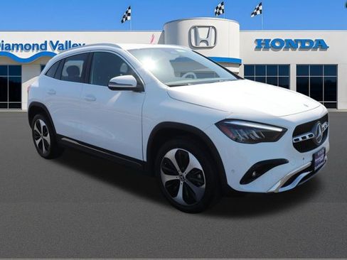 Used 2025 Mercedes-Benz GLA 250 image 1