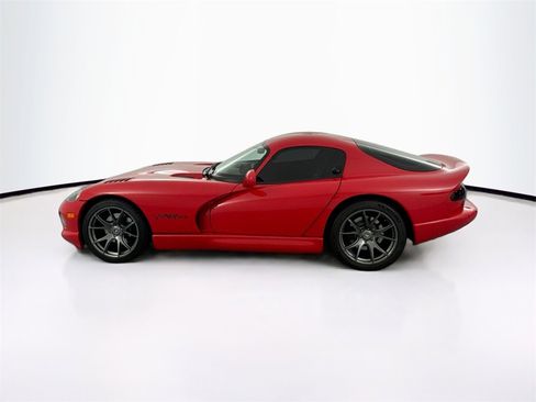 Used 1997 Dodge Viper GTS image 8