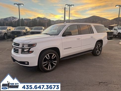 Used 2020 Chevrolet Suburban Premier image 2