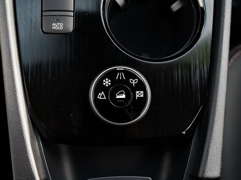 New 2026 Nissan Rogue SV image 18