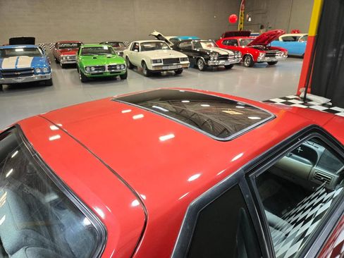 Used 1990 Ford Mustang LX image 36