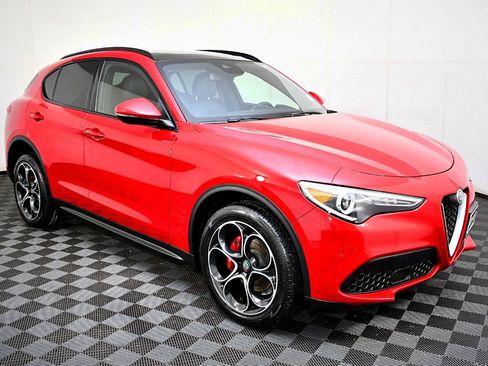 Used 2019 Alfa Romeo Stelvio Ti Sport w/ Quick Order Package 22S Sport image 5