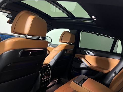 New 2026 BMW X6 M60i image 34