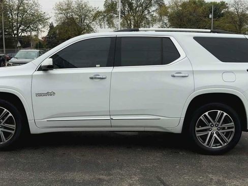 Certified 2022 Chevrolet Traverse High Country image 5