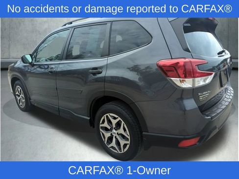 Used 2023 Subaru Forester Premium AWD/4WD image 2