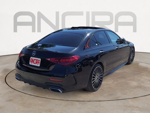 Used 2023 Mercedes-Benz C 300 Sedan image 10
