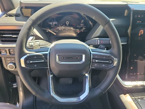 New 2026 GMC Yukon XL Denali w/ Sun & Power Step Package AWD/4WD image 20