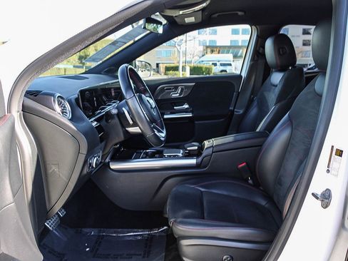 Certified 2022 Mercedes-Benz GLA 250 4MATIC image 18