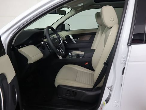 Certified 2025 Land Rover Discovery Sport S AWD/4WD image 20