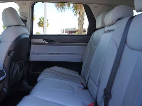 Used 2022 Hyundai Palisade SEL w/ 8P Bench Seat Package image 14