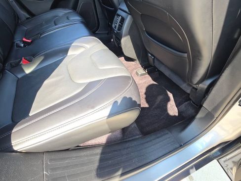 Used 2019 Jeep Cherokee Limited AWD/4WD image 15