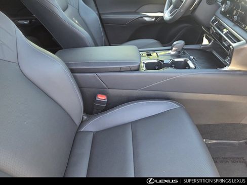 Used 2024 Lexus RX 350 Premium w/ Convenience Package FWD image 29