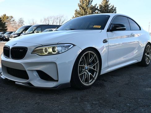 Used 2017 BMW M2 RWD image 8