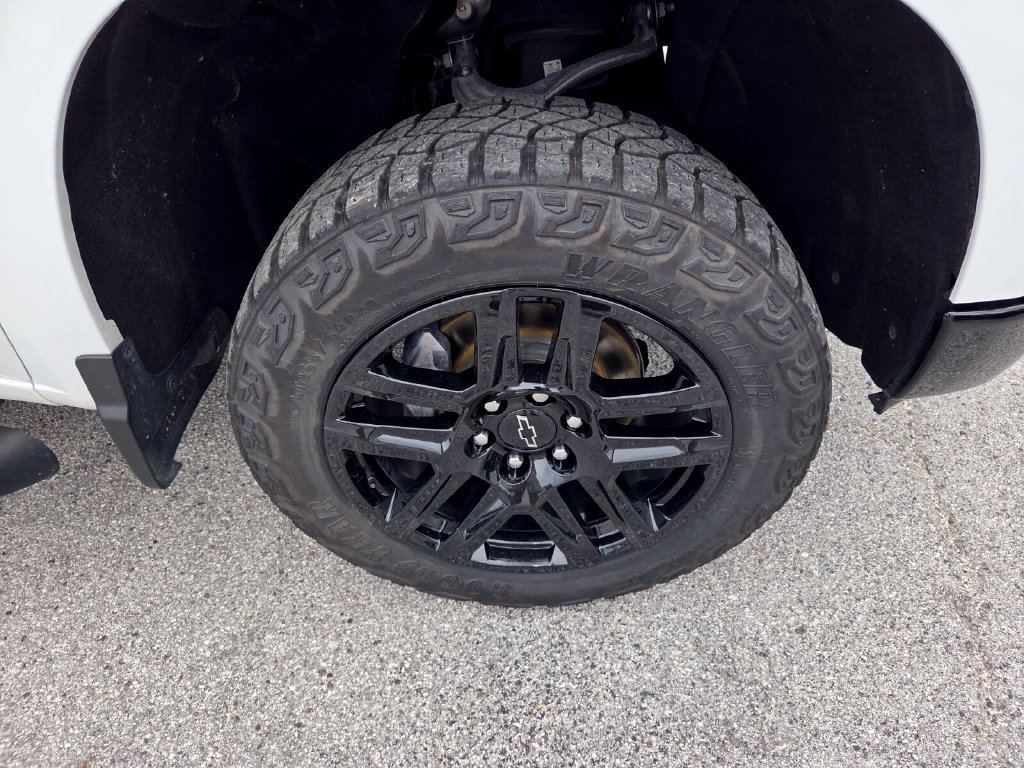 Certified 2024 Chevrolet Silverado 1500 Custom Trail Boss AWD/4WD image 19