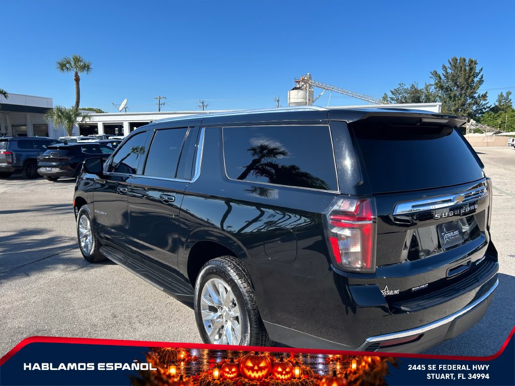 Used 2024 Chevrolet Suburban Premier AWD/4WD image 7