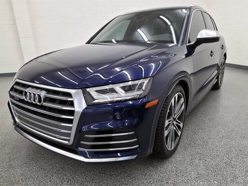 Used 2019 Audi SQ5 Premium w/ Convenience Package AWD/4WD image 2