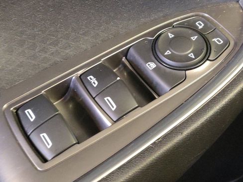 Used 2019 Chevrolet Malibu LT FWD image 27