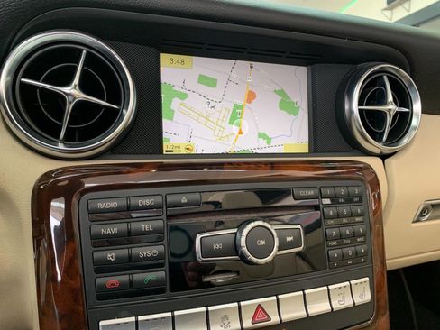 Used 2012 Mercedes-Benz SLK 350 SLK 350 2dr Convertible image 16