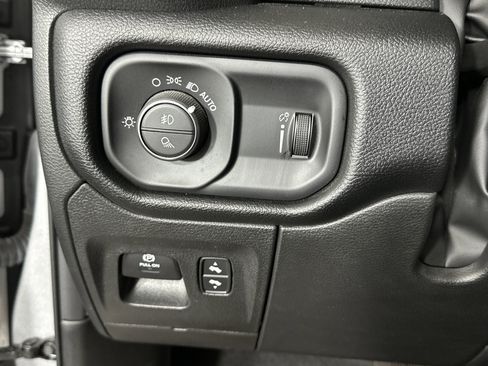 Used 2022 RAM 1500 Big Horn image 27