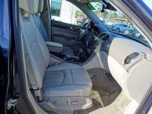 Used 2016 Buick Enclave Leather image 16