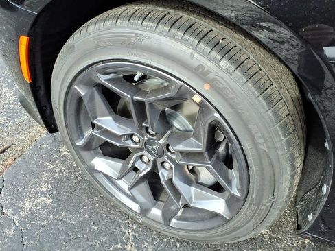 New 2026 Dodge Charger R/T w/ Blacktop Package AWD/4WD image 5