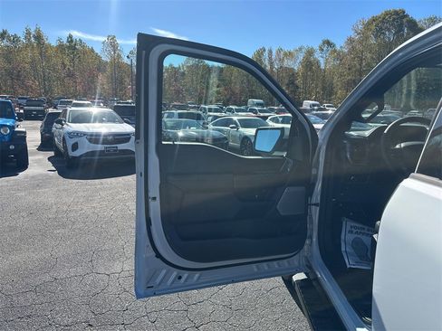 New 2025 Ford F150 Lariat w/ Equipment Group 501A Mid image 16