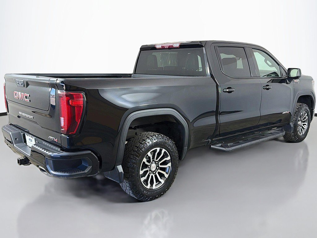 Used 2022 GMC Sierra 1500 AT4 w/ Technology Package AWD/4WD image 12