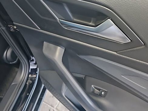 New 2026 Volkswagen Jetta SE FWD image 16