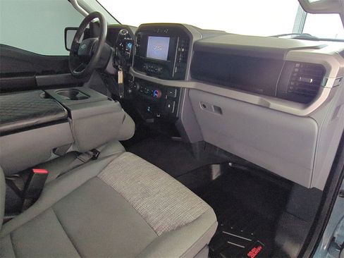 Used 2023 Ford F150 XLT image 33