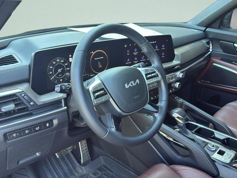 Used 2024 Kia Telluride SX FWD image 22
