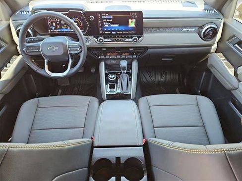 Used 2025 Chevrolet Colorado ZR2 AWD/4WD image 18