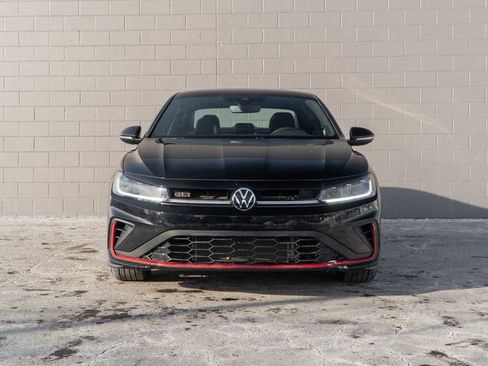 Certified 2025 Volkswagen Jetta GLI Autobahn image 10