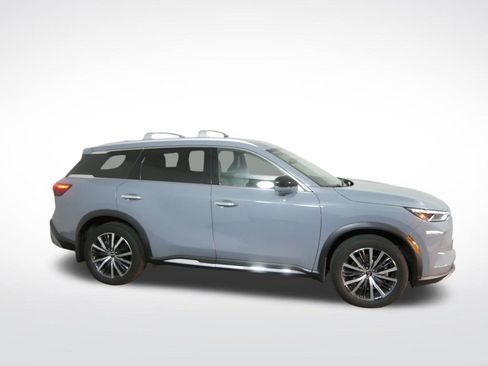 Certified 2025 INFINITI QX60 Sensory w/ Vision Package AWD/4WD image 2