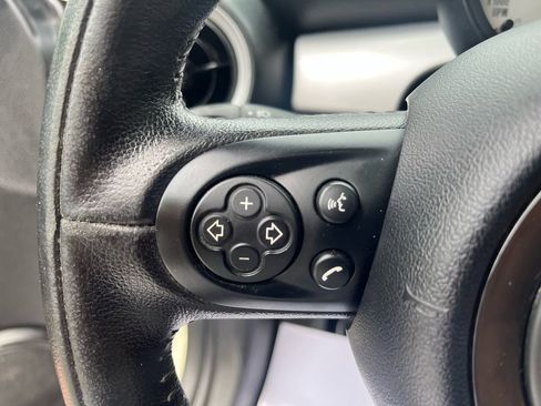 Used 2012 MINI Cooper Clubman FWD image 13