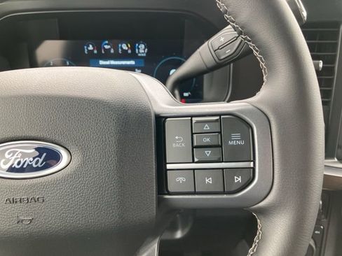 New 2025 Ford F250 Lariat w/ Lariat Ultimate Package image 24