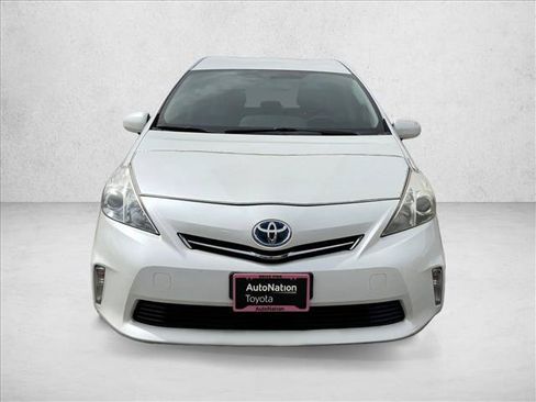 Used 2014 Toyota Prius V Three FWD image 2