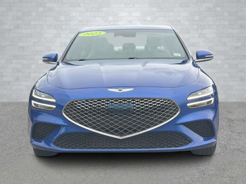 Used 2023 Genesis G70 2.0T image 9