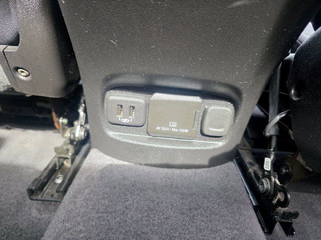 Used 2018 Chevrolet Malibu LT FWD image 14