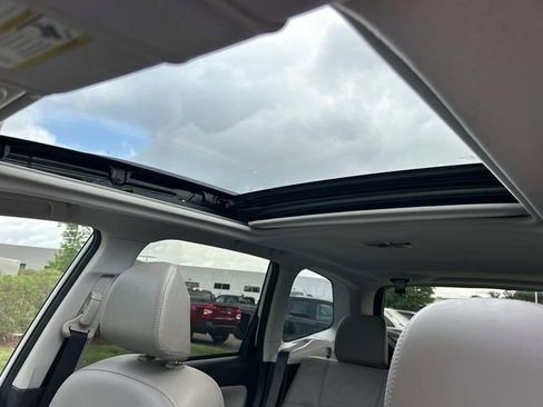 Used 2017 Subaru Forester 2.5i Limited w/ Popular Package #1 AWD/4WD image 32