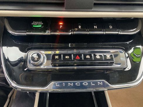 New 2026 Lincoln Corsair Premiere image 27