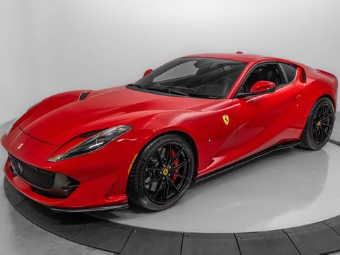 Certified 2019 Ferrari 812 Superfast RWD image 12