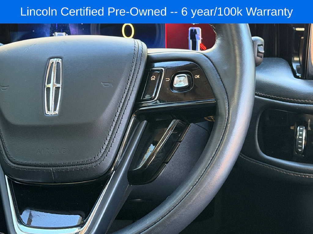 Used 2025 Lincoln Aviator Reserve AWD/4WD image 14