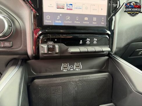 Used 2025 RAM 1500 Big Horn AWD/4WD image 18
