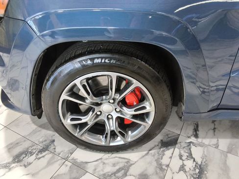 Used 2021 Jeep Grand Cherokee SRT AWD/4WD image 9