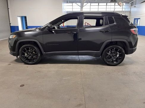 Used 2022 Jeep Compass Altitude image 6