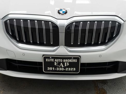 Used 2026 BMW 530i xDrive AWD/4WD image 46