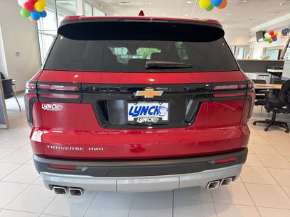 New 2026 Chevrolet Traverse LT w/ LPO, Floor Liner Package
