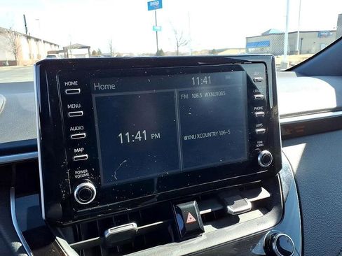 Used 2020 Toyota Corolla SE image 26