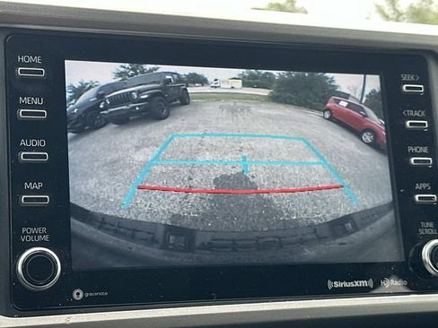 Used 2022 Toyota Tacoma SR5 image 33