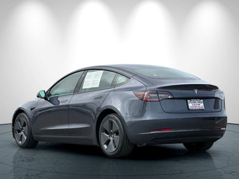 Used 2023 Tesla Model 3 Standard Range image 6
